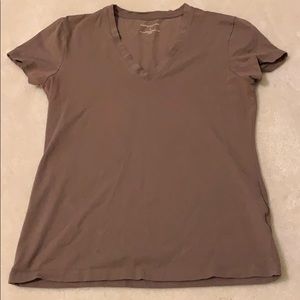 💥3 for $15- Banana Republic Brown Tshirt- Medium
